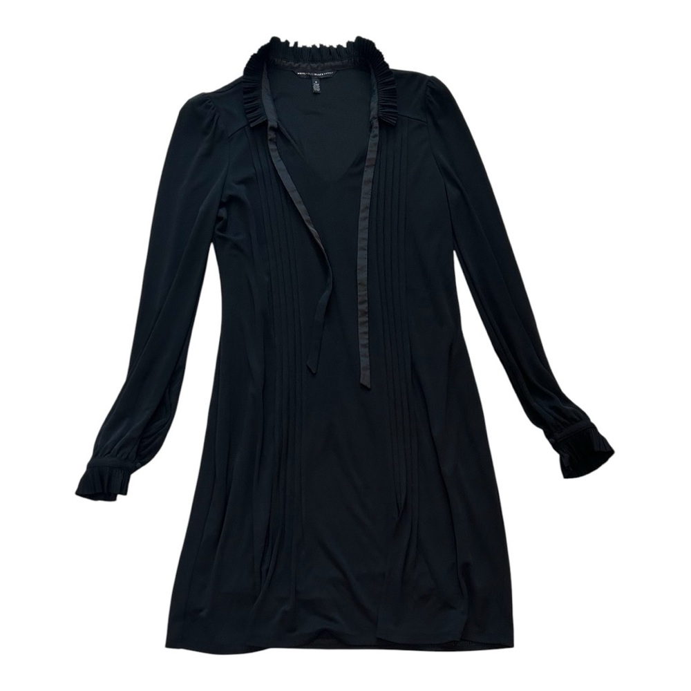 GORGEOUS White House Black Market Long Sleeved, Front Pleated Dress! Size Small!
